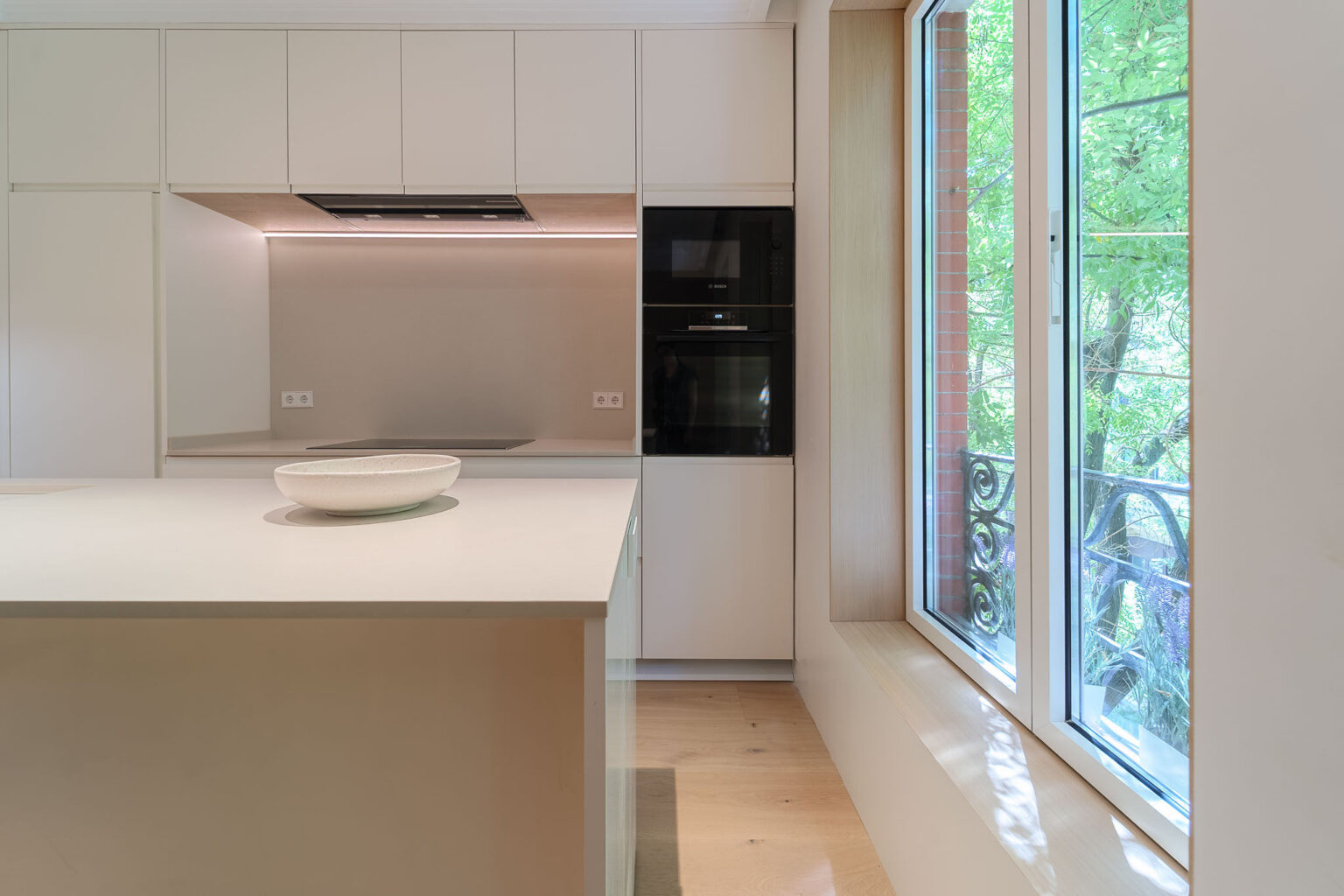 Reforma integral de piso en Madrid con optimización de luz y espacio